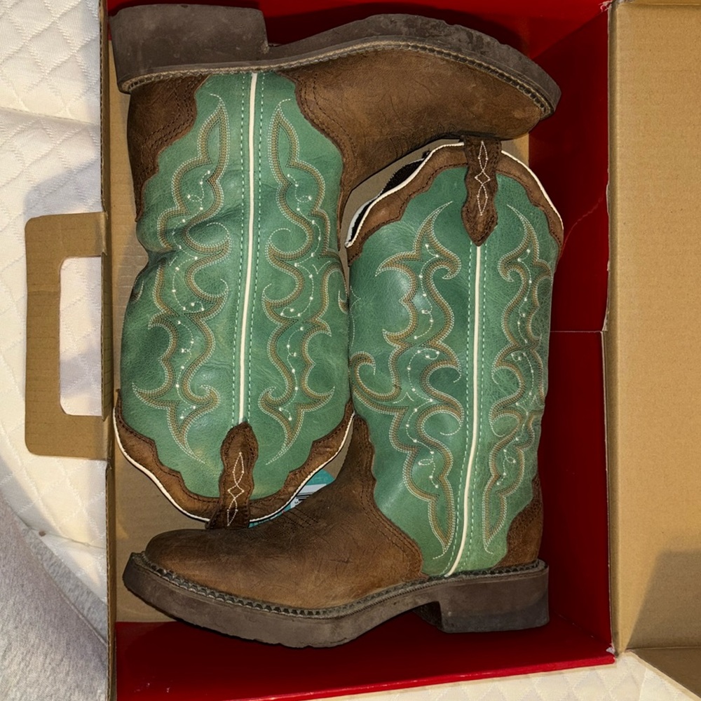 women’s justin boots